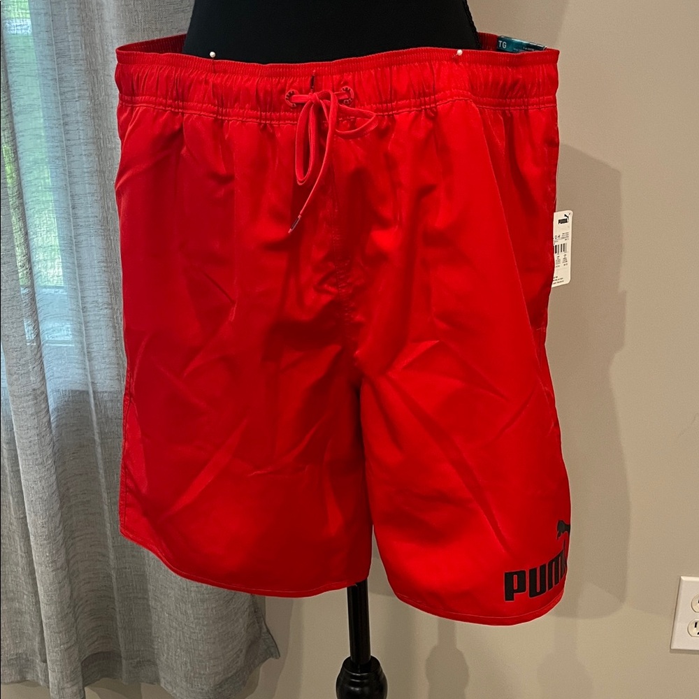 BRAND NEW MENS PUMA Bold Red Sports Shorts
